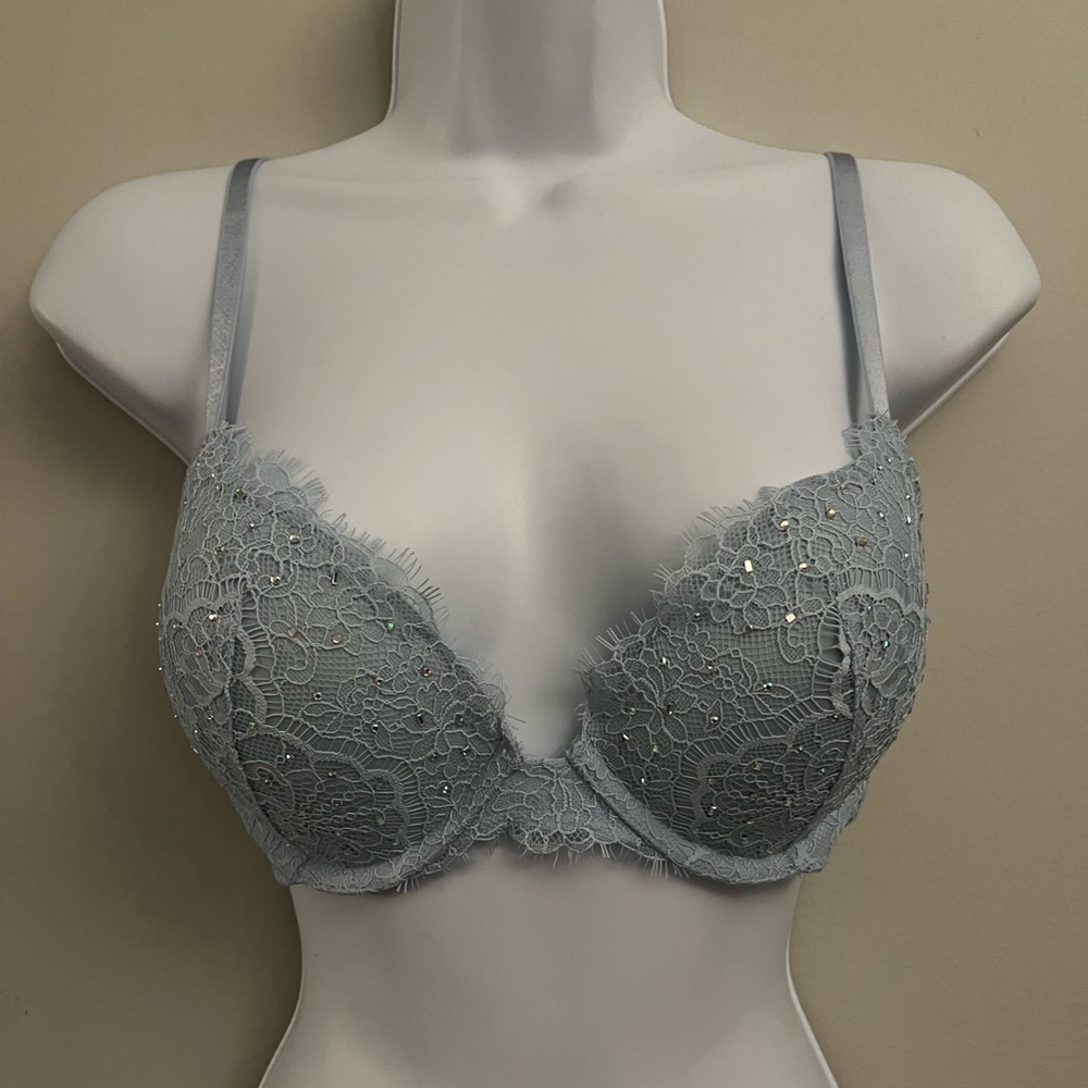 Victoria's Secret Dream Angels Lace Push-Up Bra